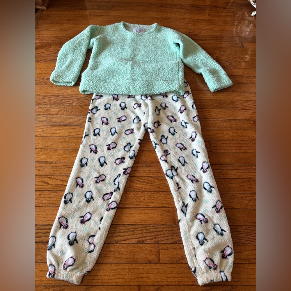 MUK LUKS Sherpa pajamas shirt and pant set